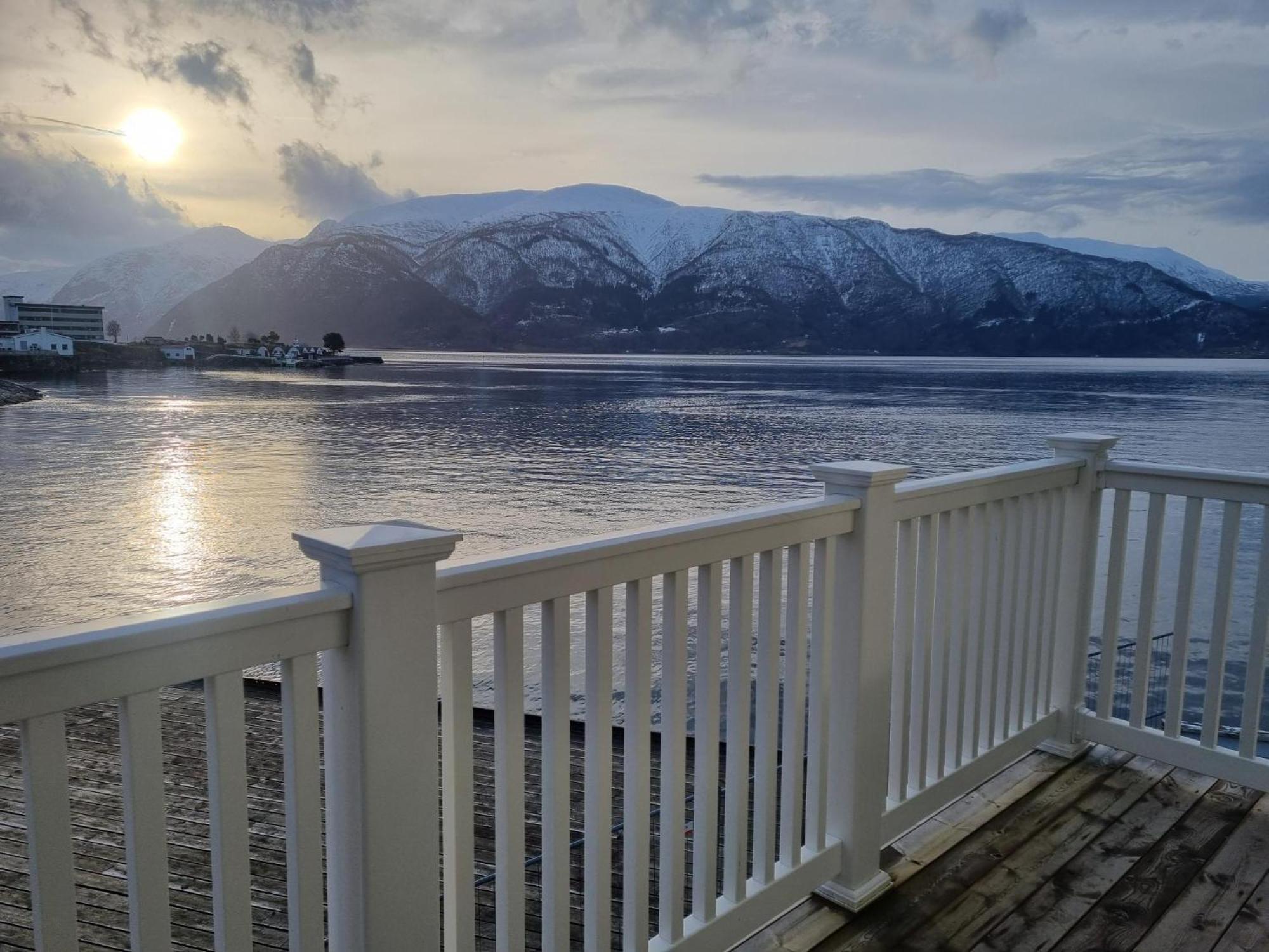 Appartamento Sognefjord Seaview Leikanger  Esterno foto